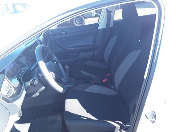 VOLKSWAGEN POLO 1.0 MPI TRACK MANUAL VOLKSWAGEN POLO 1.0 MPI TRACK MANUAL
